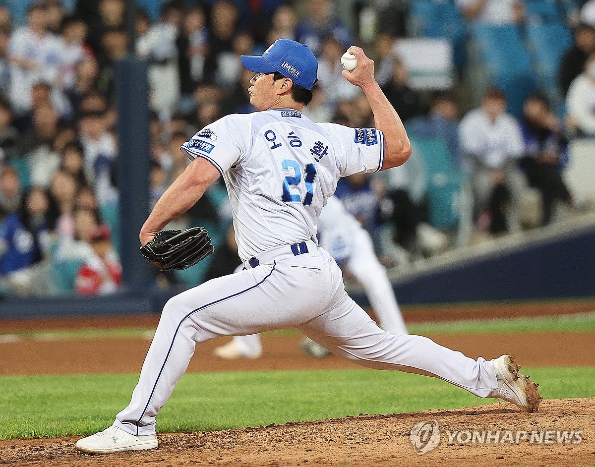 一节打卡？首节勇士全队万箭齐发，41-22领先老鹰！